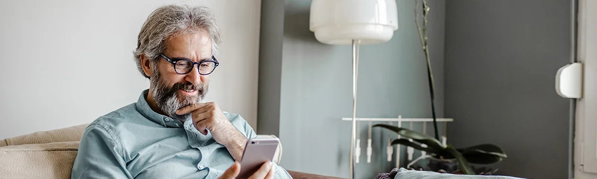 Foto de un hombre de tercera edad